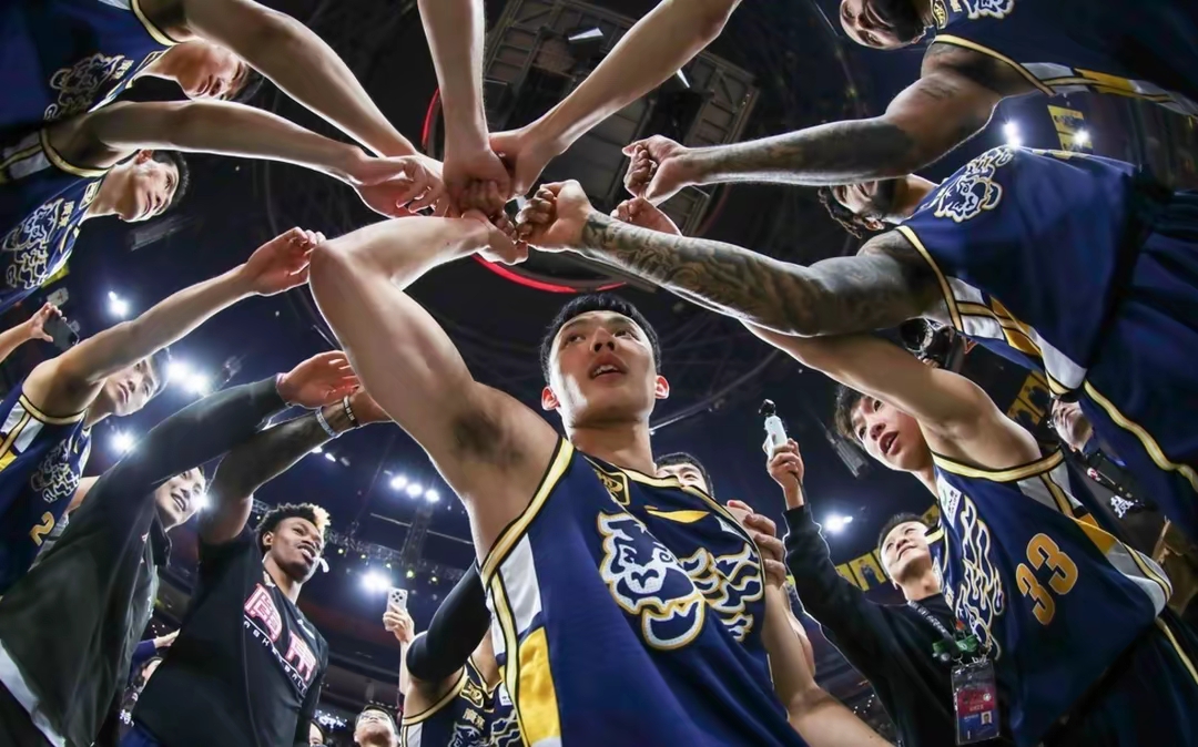 lol台服官网地址-包含国际比赛日CBA常规赛焦点战；金州勇士手感冰凉；底气十足；年轻球员得到机会的词条