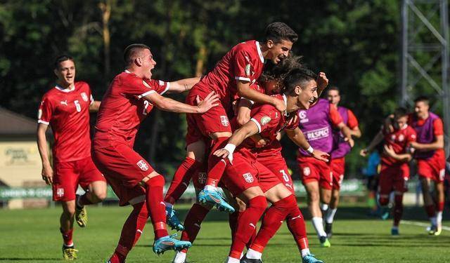 英雄联盟s15-里程碑夜阿斯顿维拉伤情更新,CBA常规赛关键时刻刷纪录,底气十足,年轻球员得到机会的简单介绍